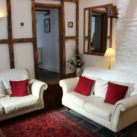 Dee Valley Cottages Лланголлен Экстерьер фото