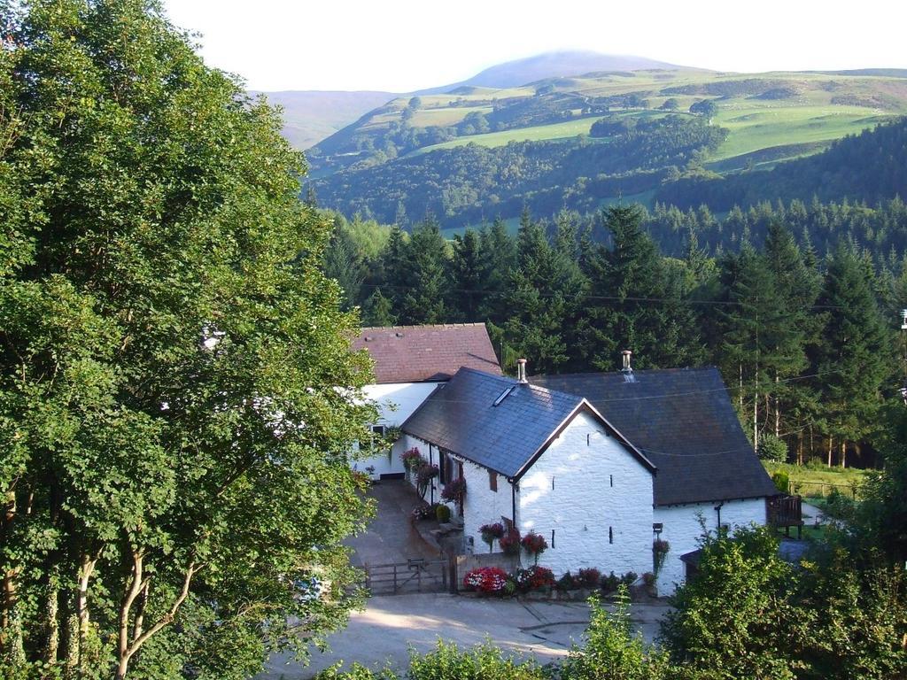 Dee Valley Cottages Лланголлен Экстерьер фото