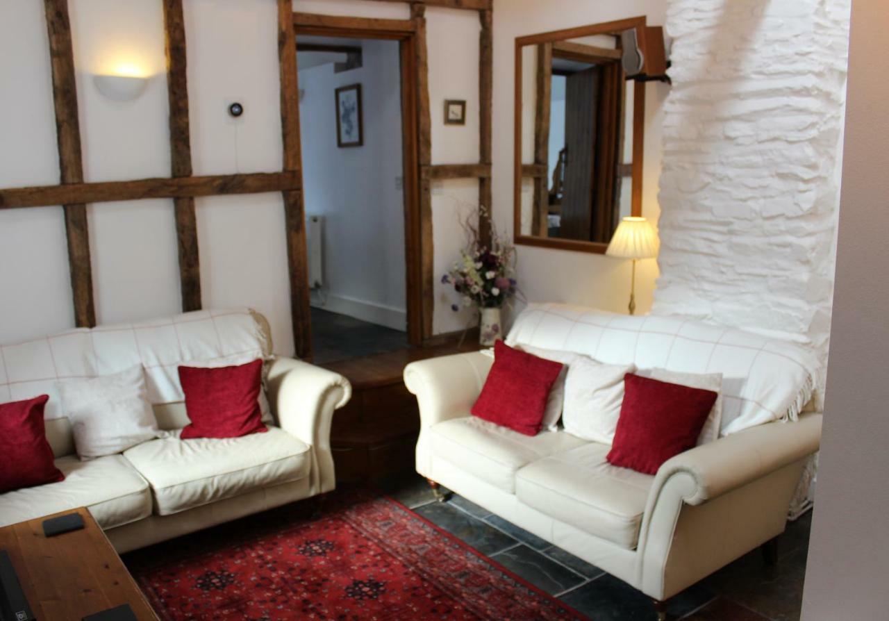 Dee Valley Cottages Лланголлен Экстерьер фото